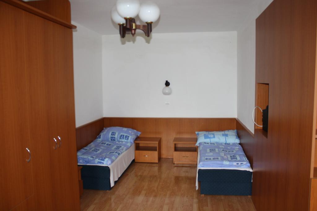 Hotel Hethland Zamardi Vsz Ueduelo Zimmer foto