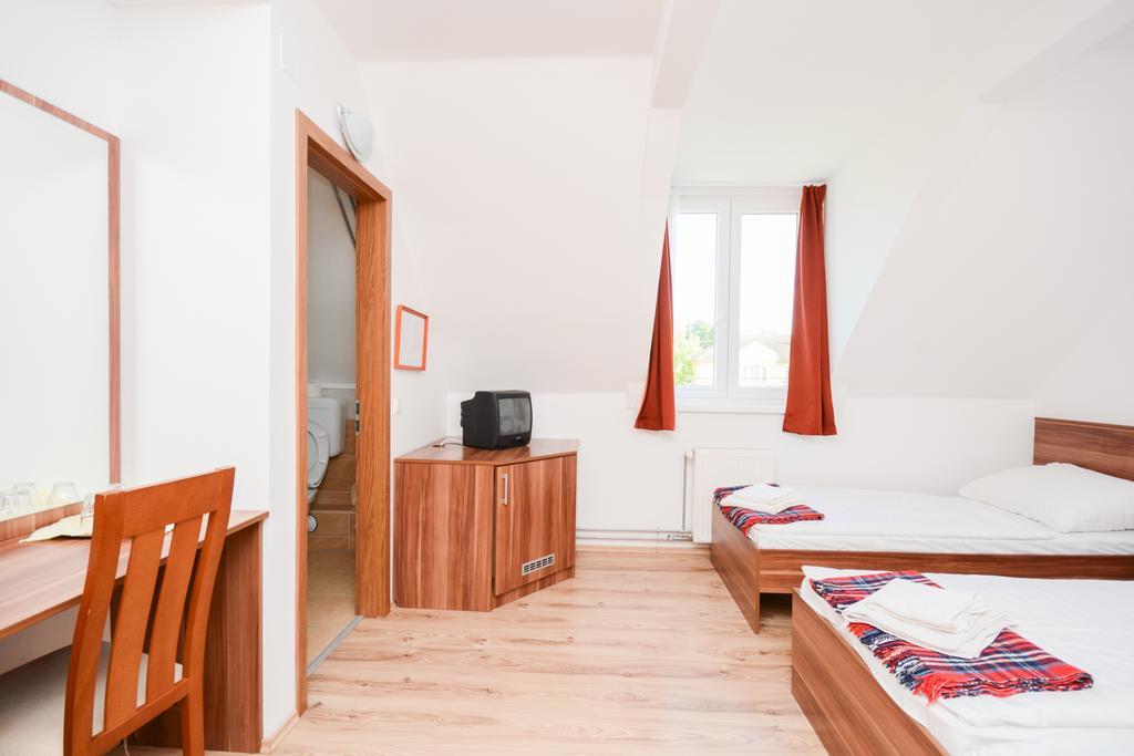 Hotel Hethland Zamardi Vsz Ueduelo Exterior foto